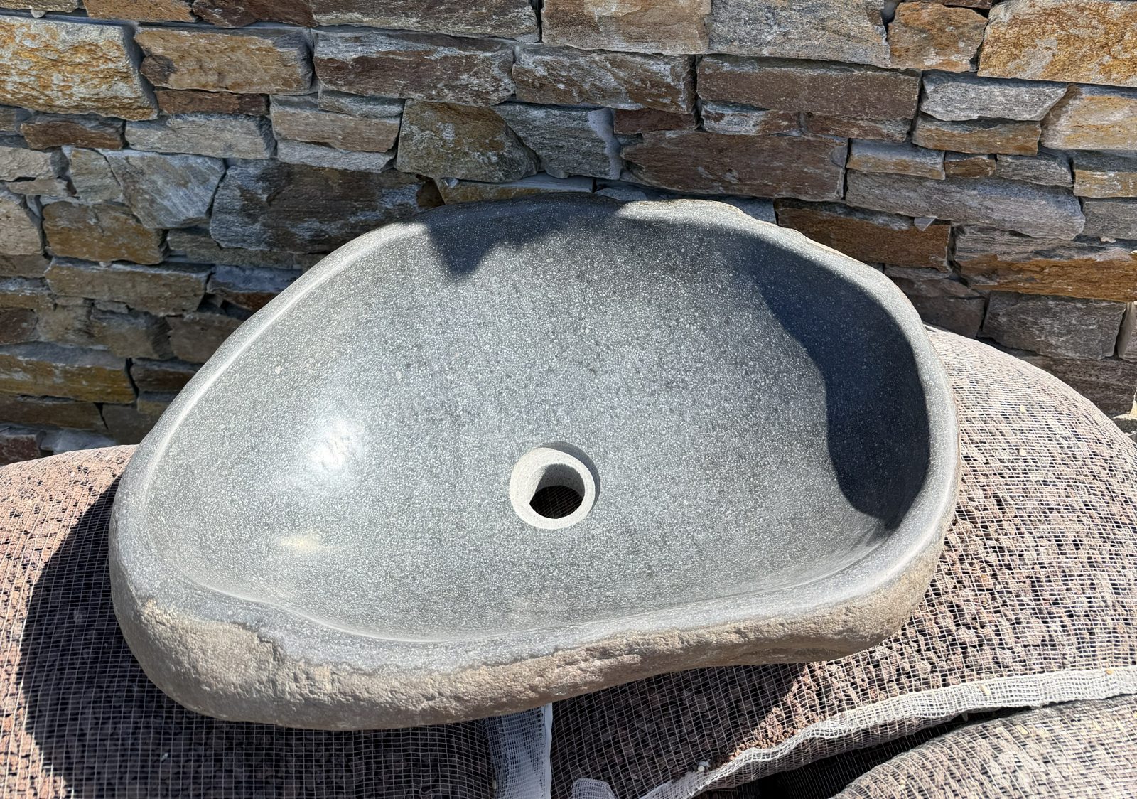 Lavabo galet rock 50x60