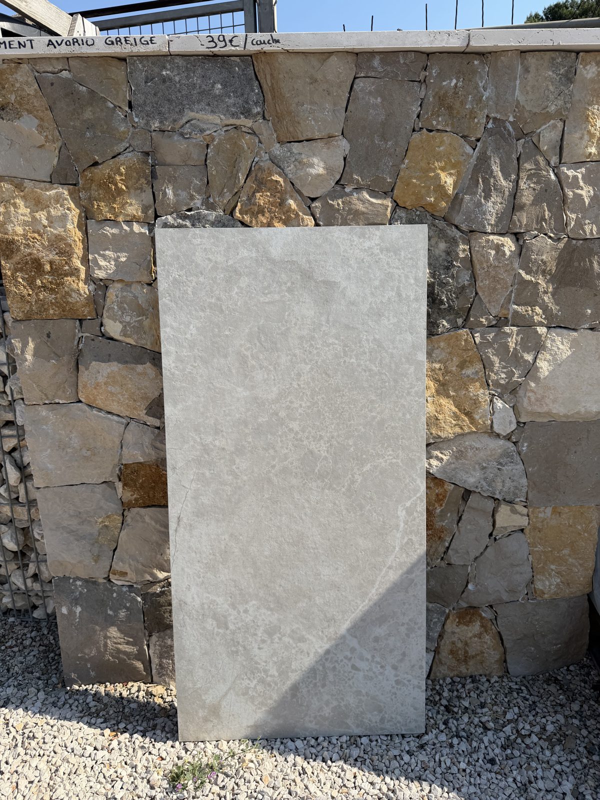 Carrelage Tenby beige 60x120x2 sur plot